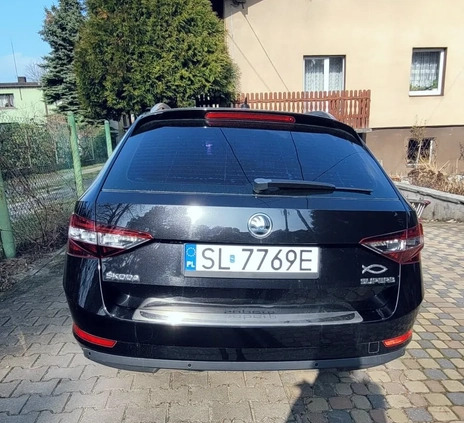 Skoda Superb cena 61900 przebieg: 197000, rok produkcji 2015 z Kraśnik małe 137